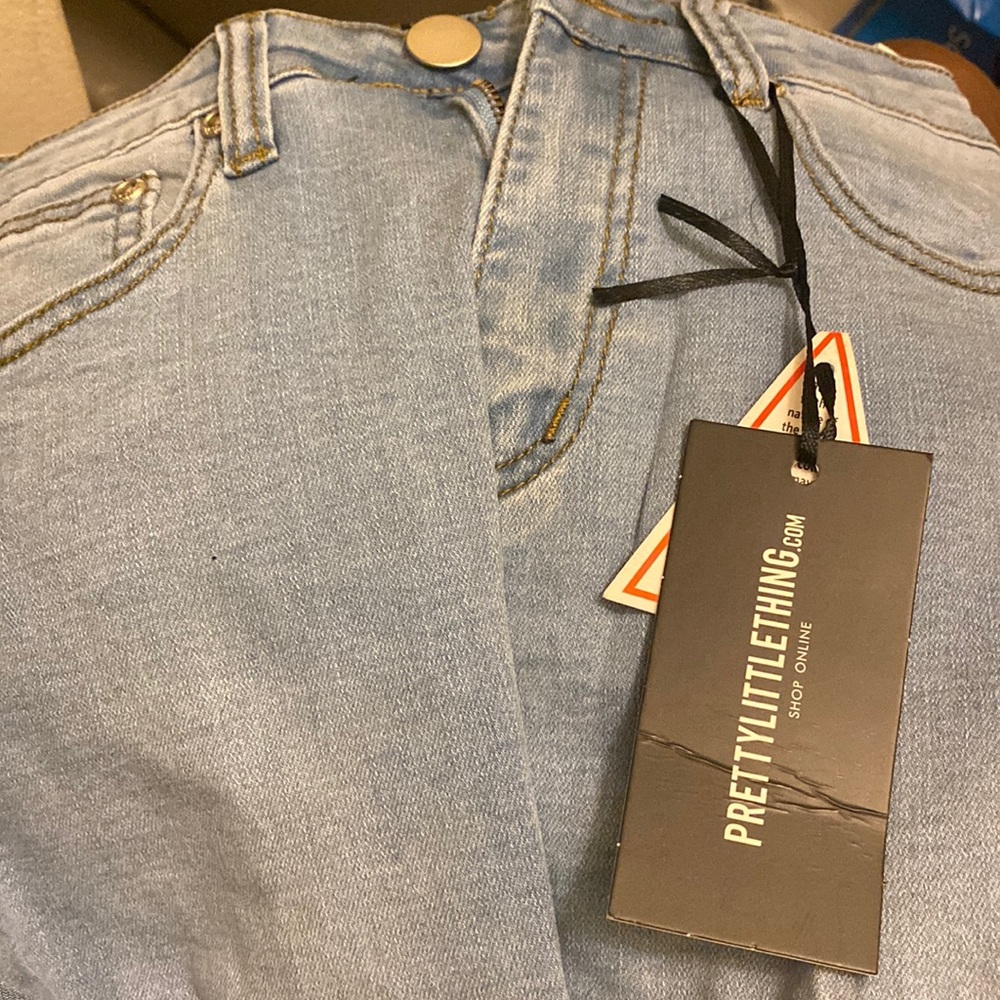 Petite Light Blue Wash Split Front Skinny Jean